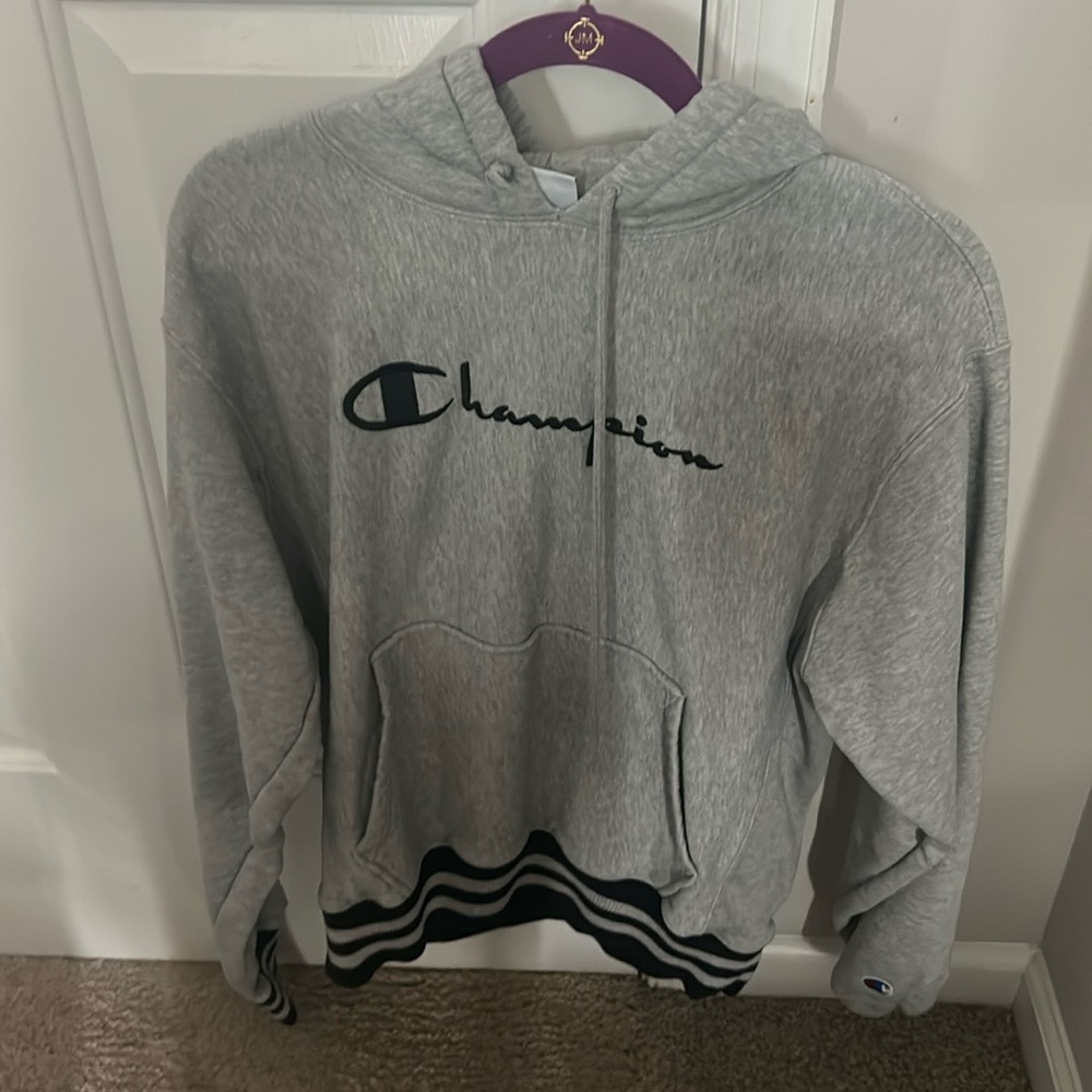 Really nice champions hoodie barely worn great condition